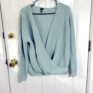 Moon & Madison sweater